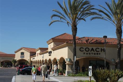coach factory outlet locations california